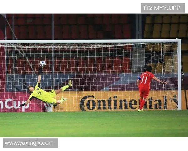 中国女足新星首秀惊艳赛场 成为球队新希望引爆全场热议 中国女足新星首秀惊艳赛场 成为球队新希望引爆全场热议