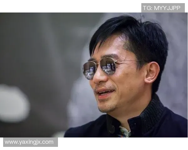 当岁月停在绿茵场上永恒传奇诠释足球球星的不老神话